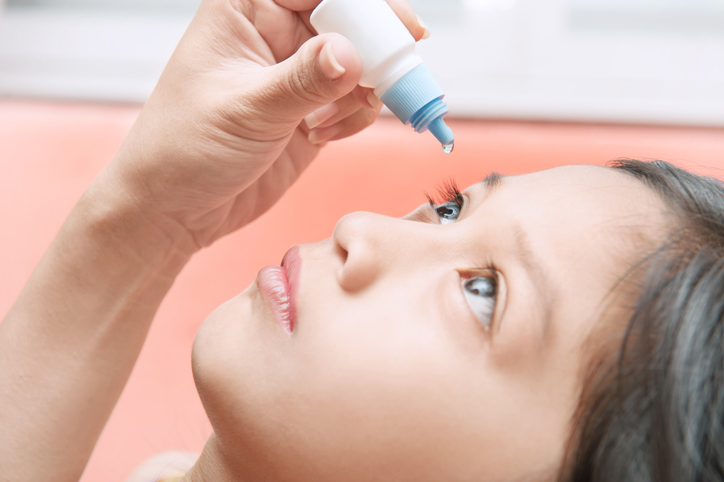 Lubricating Eye Drops or Artificial Tears for Dry Eyes