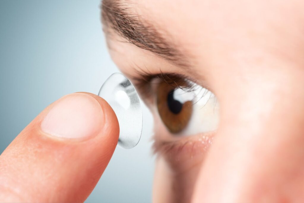 Prima Saigon: Highly air permeable scleral lens helps relieve dry eyes